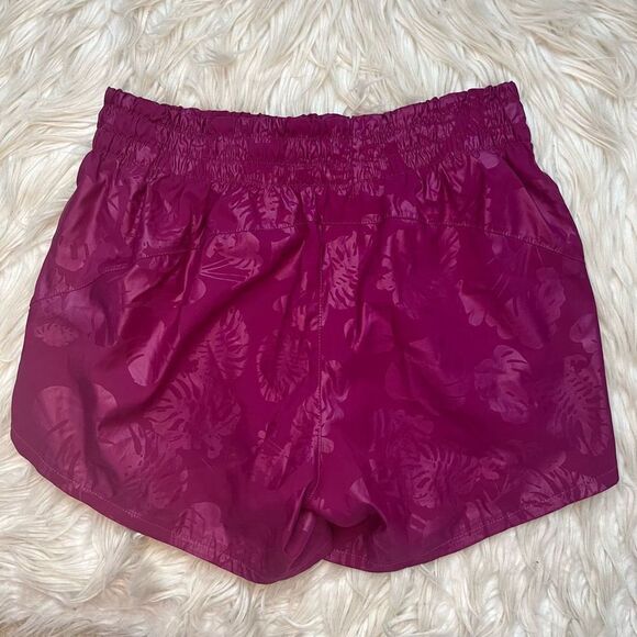 Athleta Print Racer Run Shorts - Picture 6 of 7